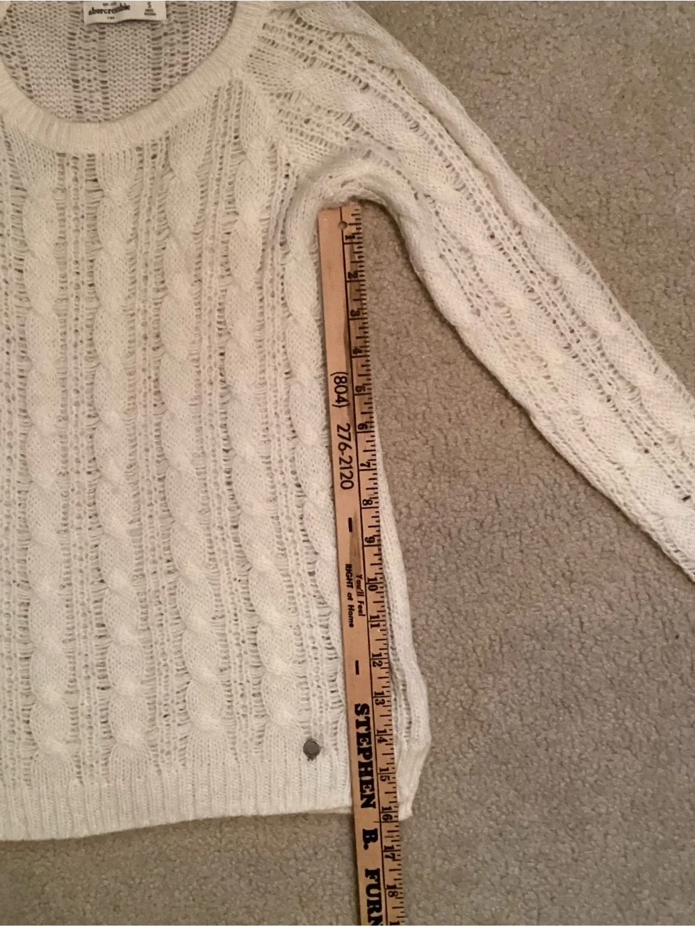 Abercrombie & Fitch Kids Cream Cable Knit Pullover Sweater Size S